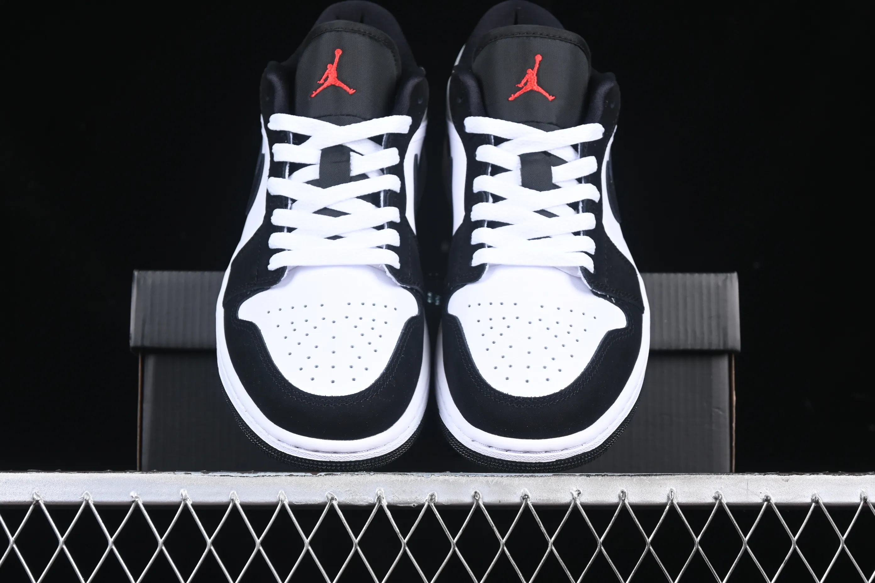 All categories Air Jordan Jordan series basketball shoes Air Jordan 1 Low G version pure original Air Jordan 1 Low AJ1 Joe 1 gray silver black hook low-top cultural casual sneakers HF3148-106